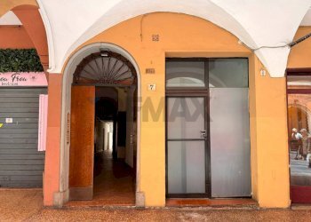 Edificio all\'aperto - Trilocale Via Delle Moline
 
7, Bologna - foto 32
