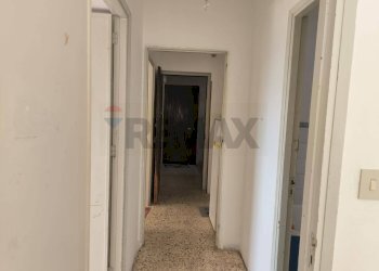 Hall / corridoio - Trilocale VIA PRIMO MAGGIO
 
20, Valderice - foto 8