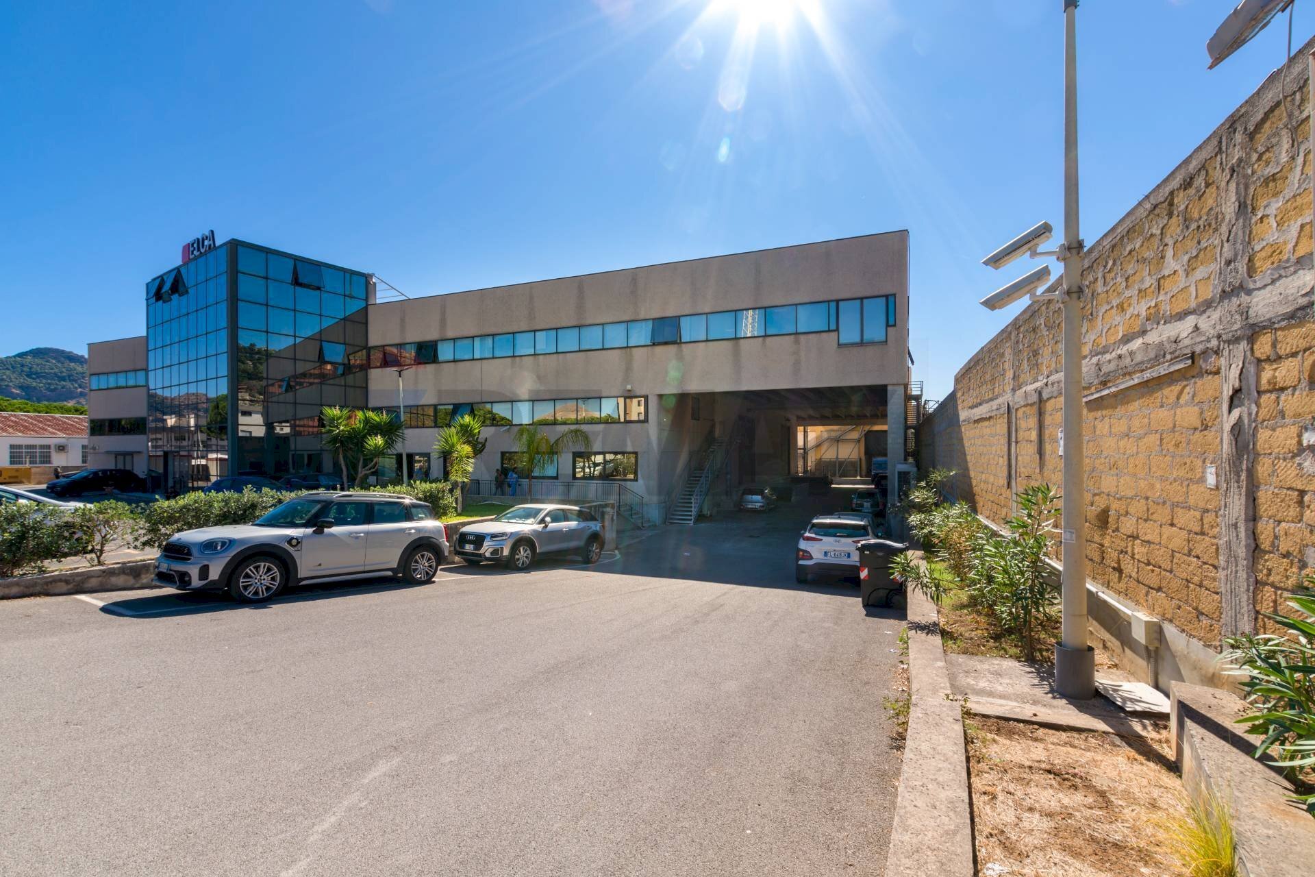 Edificio all\'aperto - Commercial Premises Via Ugo La Malfa
 
6, Palermo - photo 3