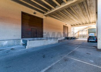 Terrazza - Commercial Premises Via Ugo La Malfa
 
6, Palermo - photo 5