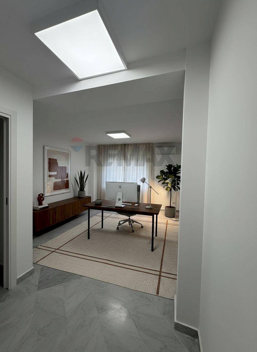 Ufficio - Office Via Imperatore Federico
70, Palermo - photo 2