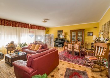 Salone doppio - Appartamento Via Emilio Salgari
 
69, Palermo - foto 2