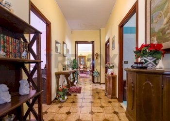 Hall / corridoio - Appartamento Via Emilio Salgari
 
69, Palermo - foto 17