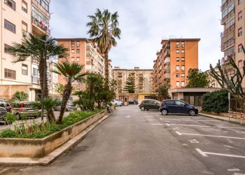 Edificio all\'aperto - Appartamento Via Emilio Salgari
 
69, Palermo - foto 27