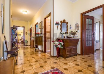 Hall / corridoio - Appartamento Via Emilio Salgari
 
69, Palermo - foto 28