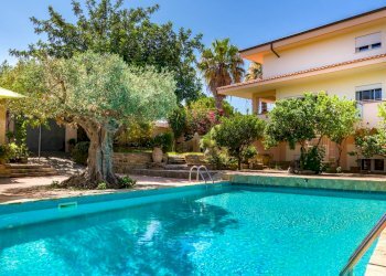 Piscina - Villa Via  Raffaele Caravaglios
 
61, Castelvetrano - photo 1