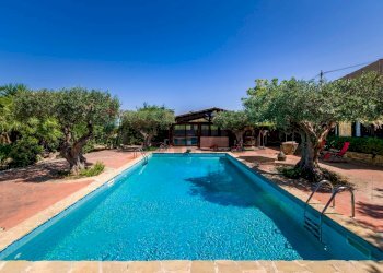 Piscina - Villa Via  Raffaele Caravaglios
 
61, Castelvetrano - photo 19