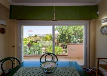 Sala da pranzo - Villa Via  Raffaele Caravaglios
 
61, Castelvetrano - photo 40