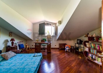 Camera / camera da letto - Villa Via  Raffaele Caravaglios
 
61, Castelvetrano - photo 59