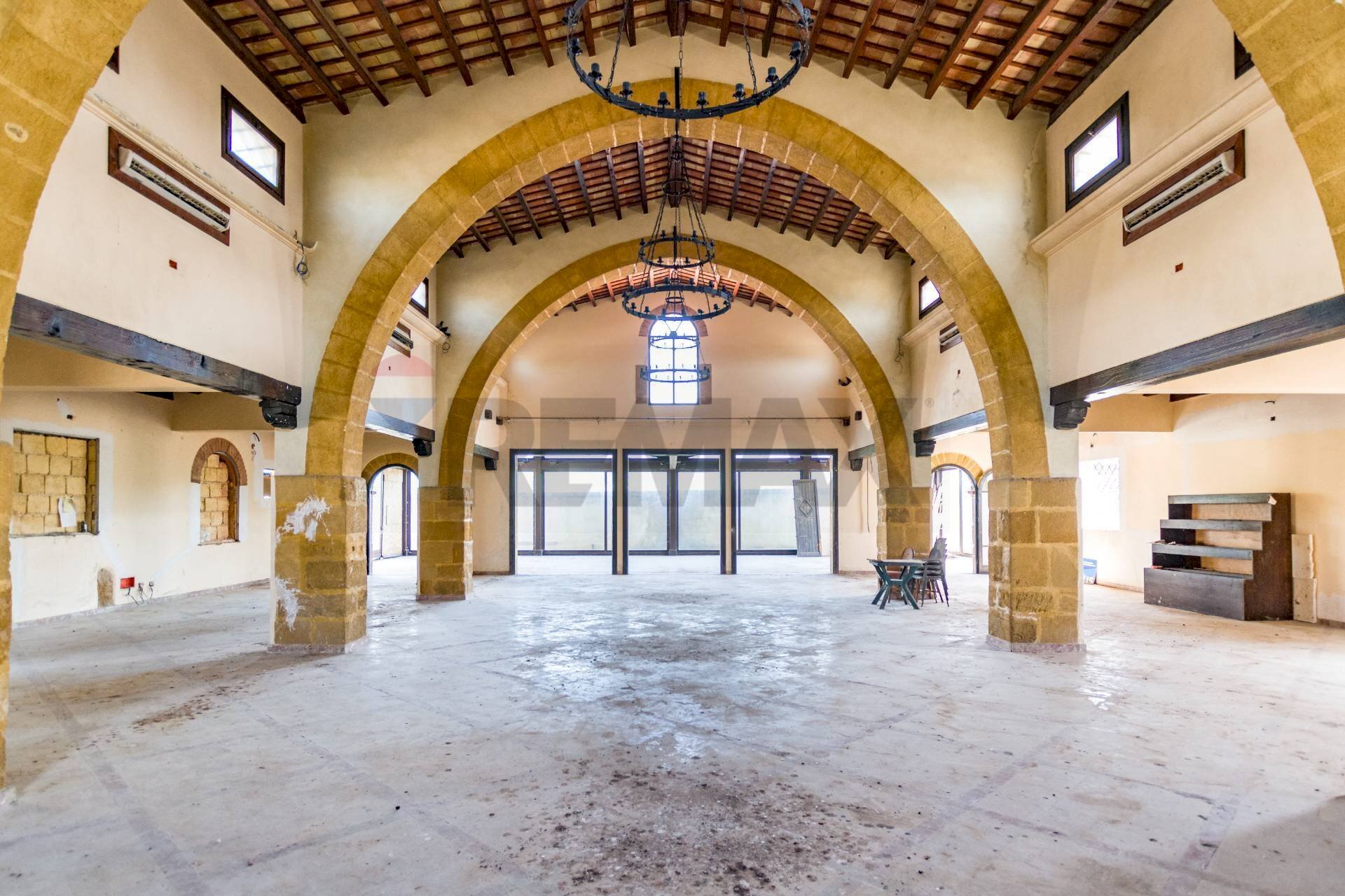 Ricezione / Lobby - Stable - Palace contrada latomie, Castelvetrano - photo 1