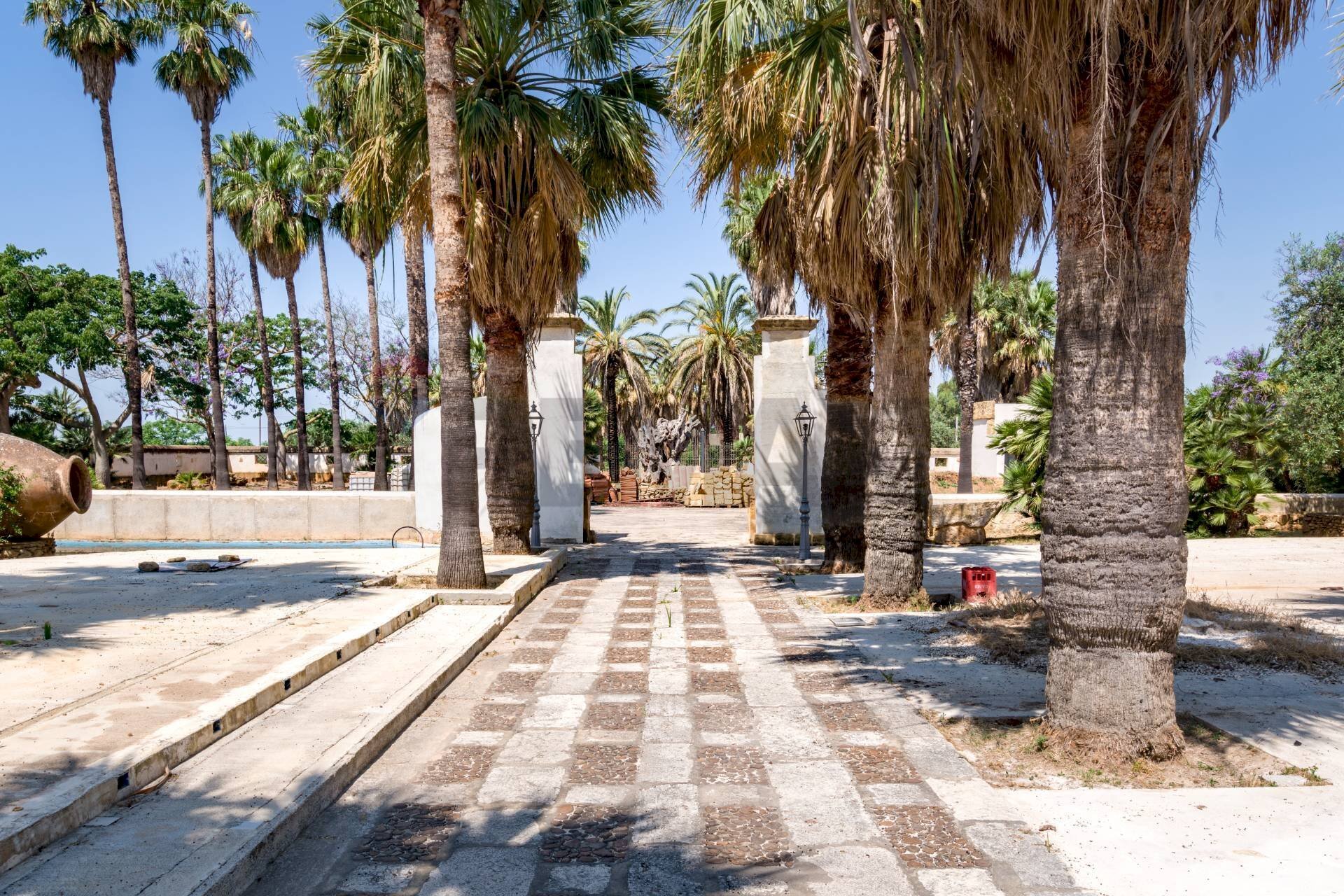 Non correlato - Stable - Palace contrada latomie, Castelvetrano - photo 2