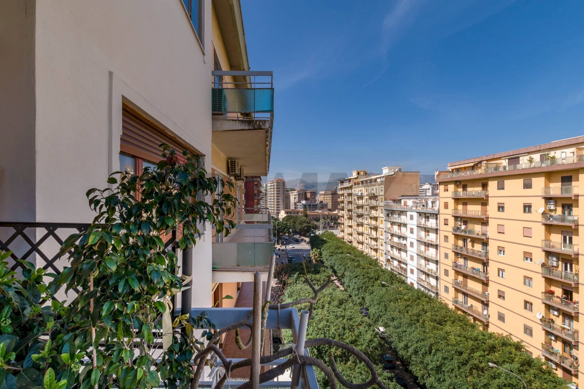 Edificio all\'aperto - Appartamento Via Ammiraglio Rizzo
 
76, Palermo - foto 1