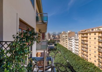 Edificio all\'aperto - Appartamento Via Ammiraglio Rizzo
 
76, Palermo - foto 1