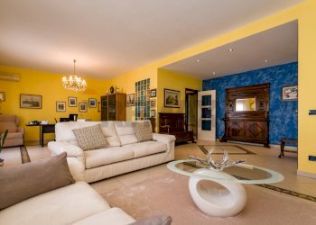 Soggiorno - Appartamento Via Ammiraglio Rizzo
 
76, Palermo - foto 7