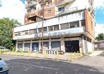 Edificio all\'aperto - Ufficio via Nazionale delle Puglie
 
312, Casoria - foto 4