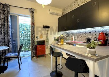 Cucina - Trilocale Via Regina Margherita
 
72, Napoli - foto 5