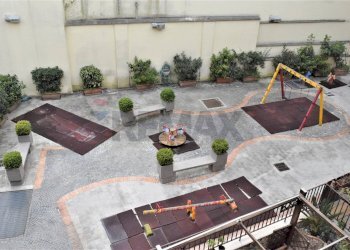 Terrazza - Quadrilocale Via Santa Maria Ai Monti
 
108, Napoli - foto 1