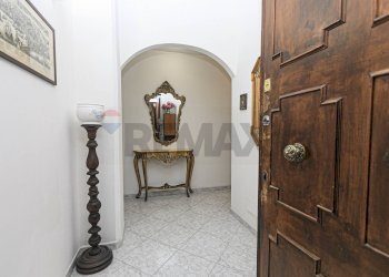 Hall / corridoio - Appartamento Via Contubernio Giovan Battista D'albertis
 
23, Genova - foto 2
