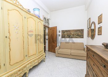 Soggiorno - Appartamento Via Contubernio Giovan Battista D'albertis
 
23, Genova - foto 16