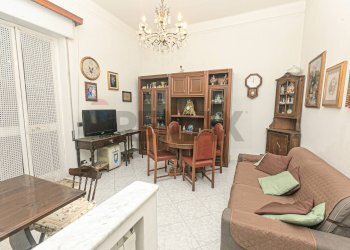 Sala da pranzo - Appartamento Via Contubernio Giovan Battista D'albertis
 
23, Genova - foto 21