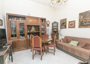 Sala da pranzo - Appartamento Via Contubernio Giovan Battista D'albertis
 
23, Genova - foto 24