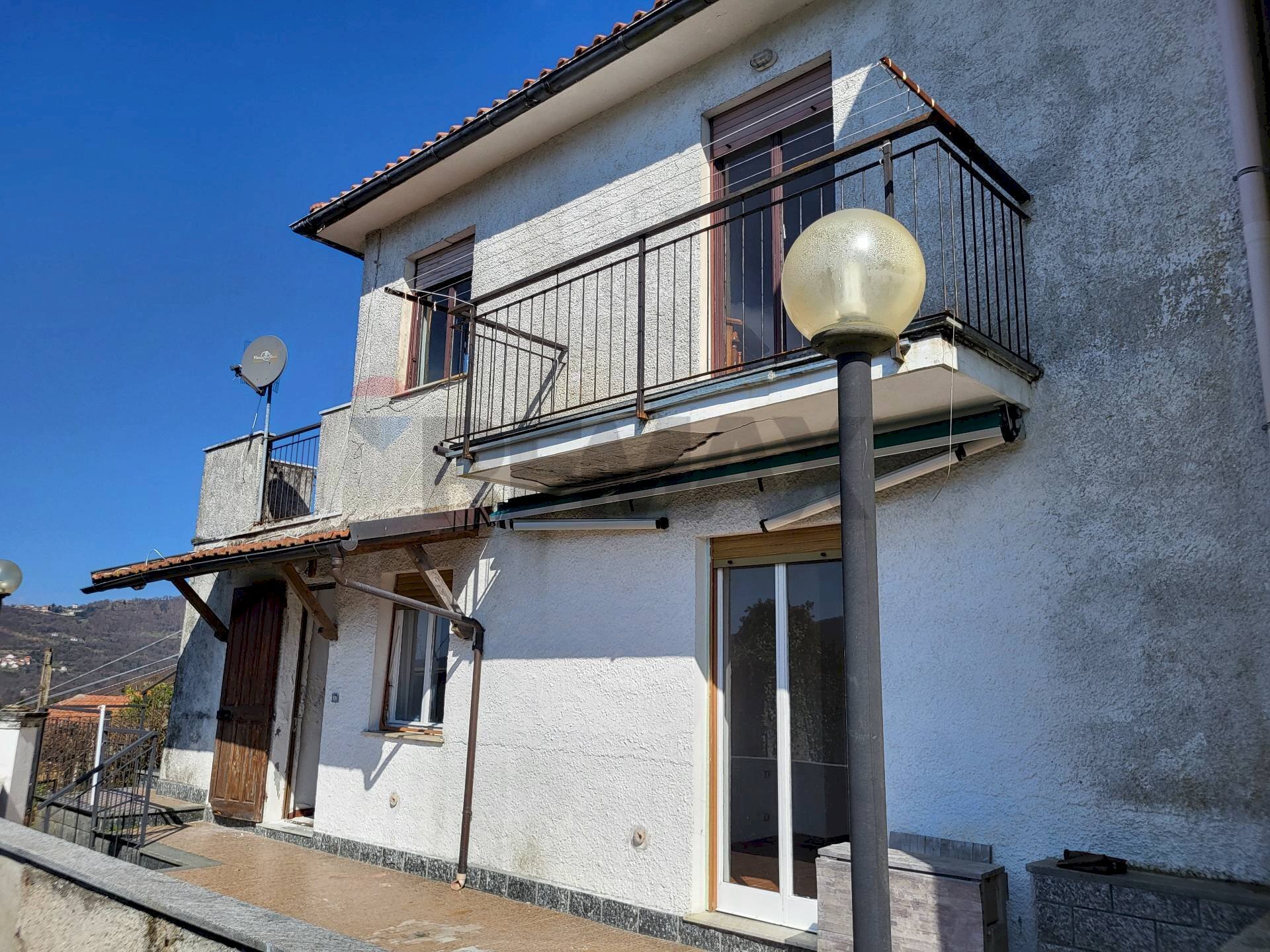 Casa all\'aperto - Casa semi indipendente Via G. B. Cevasco
 
98 - 100, Bargagli - foto 1