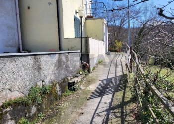 Giardino - Casa semi indipendente Via G. B. Cevasco
 
98 - 100, Bargagli - foto 40