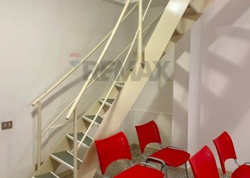 Scale - Ufficio Via Taranto, Matera - foto 21