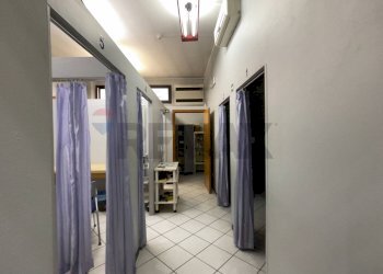 Hall / corridoio - Locale Commerciale Santeramo in Colle - foto 12