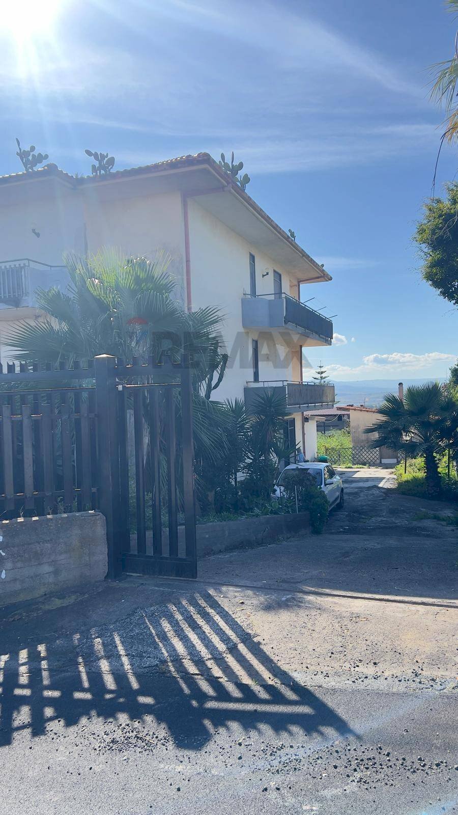 Casa all\'aperto - Casa semi indipendente Via Del Nocciolo
 
31, Catania - foto 1