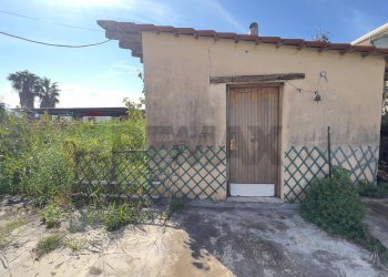 Casa all\'aperto - Casa semi indipendente Via Del Nocciolo
 
31, Catania - foto 4