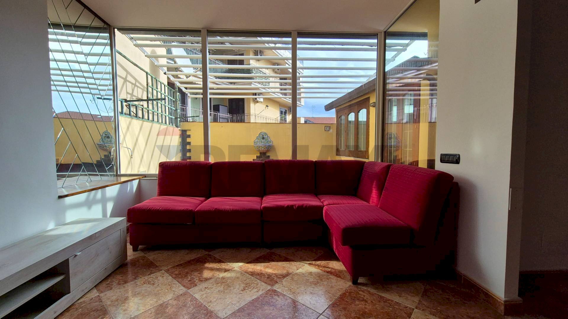 Soggiorno - Apartment Via Finocchiari
 
113, Aci Catena - photo 3