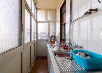 Veranda - Quadrilocale Corso Indipendenza
 
230, Catania - foto 19