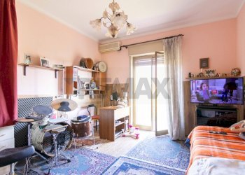 Camera - Quadrilocale Corso Indipendenza
 
230, Catania - foto 29