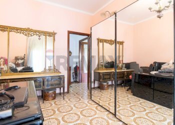 Camera / camera da letto - Quadrilocale Corso Indipendenza
 
230, Catania - foto 32