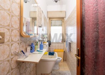 Bagno - Quadrilocale Corso Indipendenza
 
230, Catania - foto 35