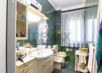 Bagno - Quadrilocale Corso Indipendenza
 
230, Catania - foto 36