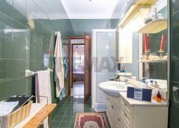 Bagno - Quadrilocale Corso Indipendenza
 
230, Catania - foto 37