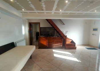 Soggiorno - Casa indipendente Via Provinciale per Pozzillo
 
112, Acireale - foto 11