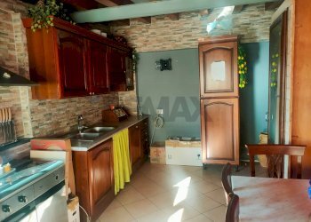 Cucina - Casa indipendente Via Provinciale per Pozzillo
 
112, Acireale - foto 30