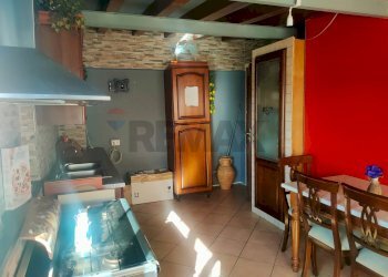 Sala da pranzo - Casa indipendente Via Provinciale per Pozzillo
 
112, Acireale - foto 31