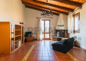 Soggiorno - Quadrilocale Viale Giove
 
16, Belpasso - foto 4