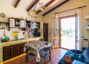 Cucina - Quadrilocale Viale Giove
 
16, Belpasso - foto 17