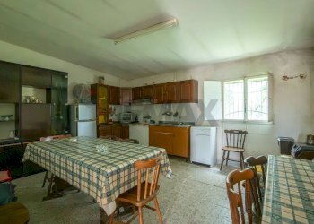 Sala da pranzo - Villa SP 34
 
sn, Caltagirone - foto 23