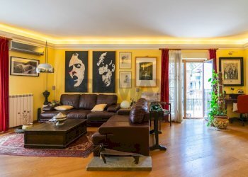 Soggiorno - Appartamento Via ulisse
 
77, Aci Catena - foto 4