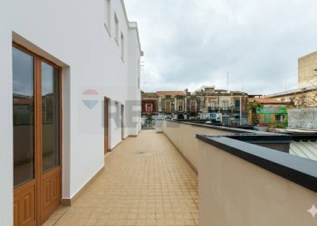 Balcone - Appartamento Viale Mario Rapisardi
 
108, Catania - foto 5