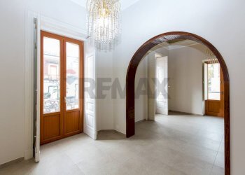 Stanza vuota - Appartamento Viale Mario Rapisardi
 
108, Catania - foto 23