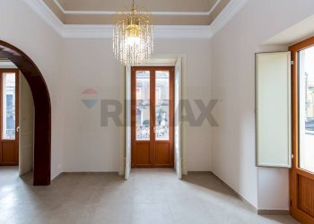 Stanza vuota - Appartamento Viale Mario Rapisardi
 
108, Catania - foto 29