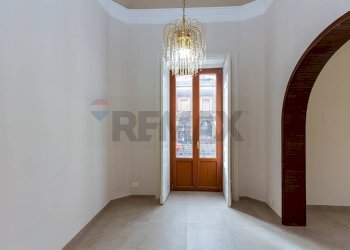 Stanza vuota - Appartamento Viale Mario Rapisardi
 
108, Catania - foto 30