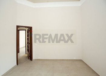 Stanza vuota - Appartamento Viale Mario Rapisardi
 
108, Catania - foto 33